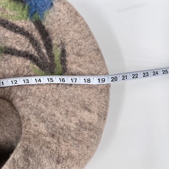 Wool Felt Cat Cave Bed Nap Cocoon Oatmeal Tan Branch Star Pattern NEW - Picture 10 of 10